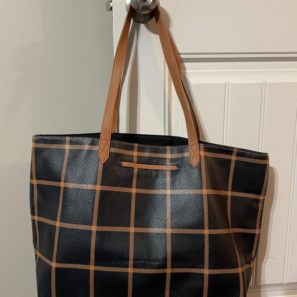 Thirty One Tote - Picture 2 of 5